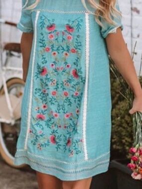 Umgee Teal Embroidered Floral Shift Dress